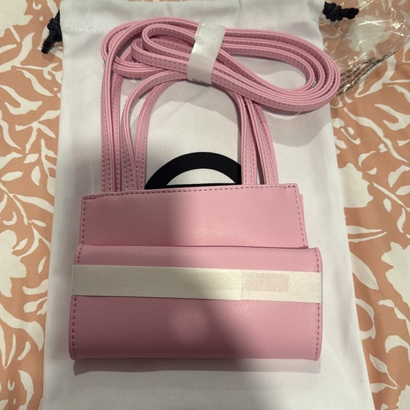 Small Telfar Bag- Bubble Gum color, brand new with dust bag - Picture 8 of 8